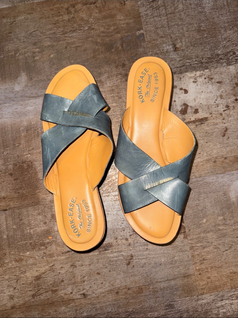 Kork‑Ease Leather Sandals, Blue Crisscross Straps, Slip‑On Comfort – Size 10/42